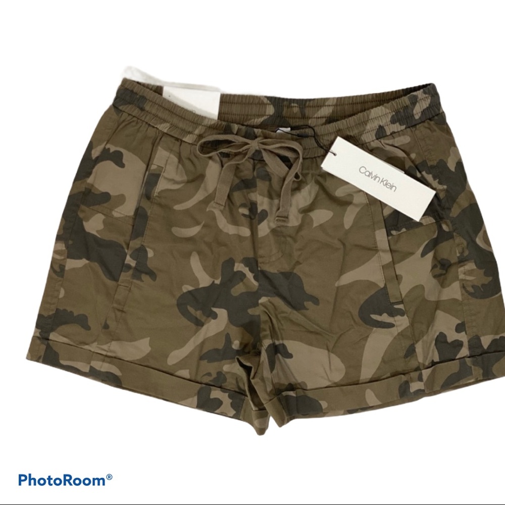 CALVIN KLEIN Camo Drawstring Shorts, Size 4 NWT